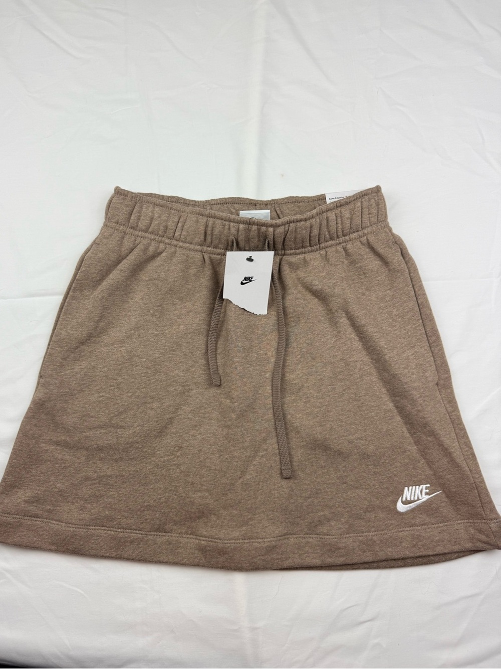 Nike Women's Tan mid rise  Drawstring Skirt new